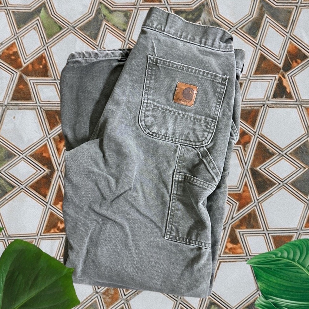 30x30 vintage Carhartt carpenter pants